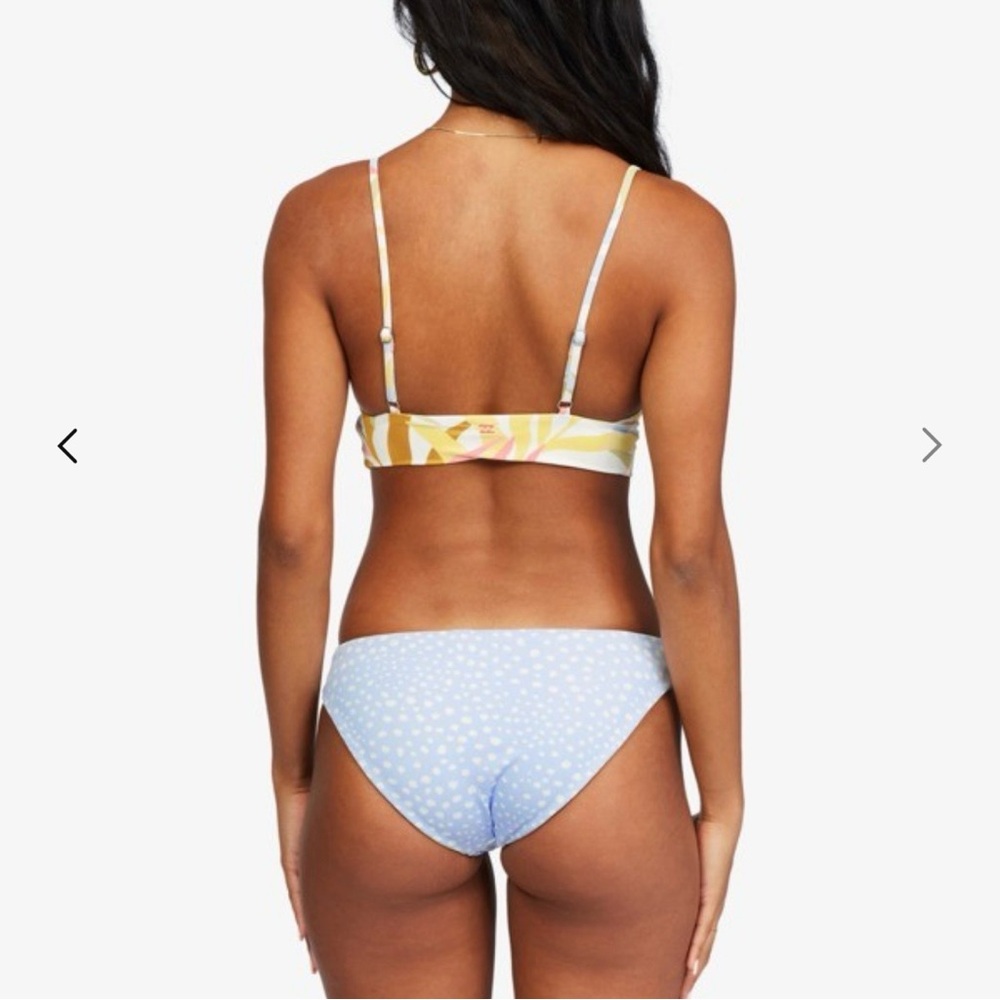 Tropic Jungle - Cami Bikini Top & Reversible Bikini Bottoms - Picture 4 of 7